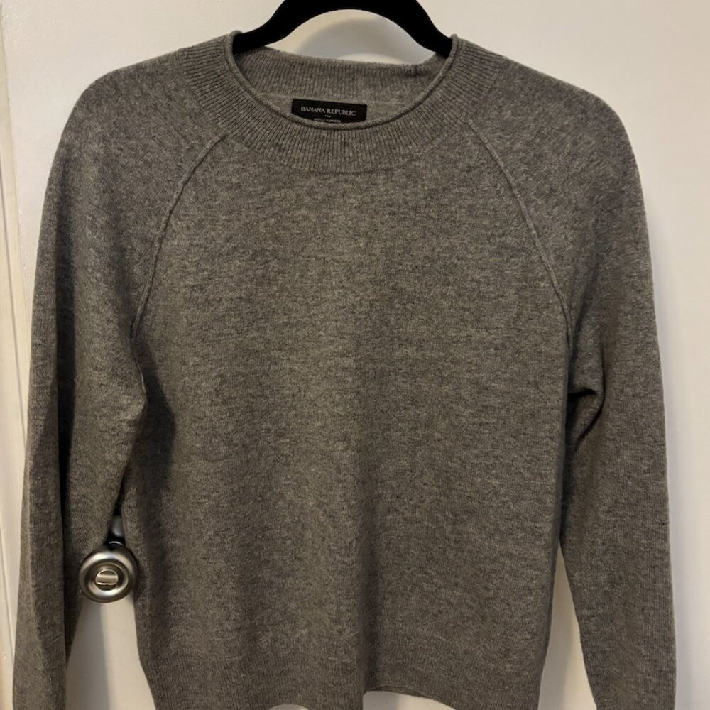 Banana Republic Cashmere Sweater